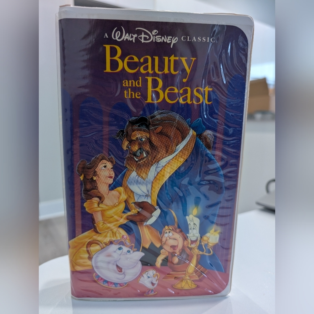 Disney classic Beauty and the Beast movie VHS